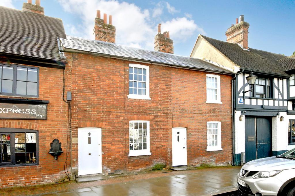 London End, Beaconsfield, HP9 2 bed terraced house £715,000