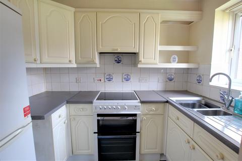 1 bedroom flat for sale - Bellair House, East Street , Havant