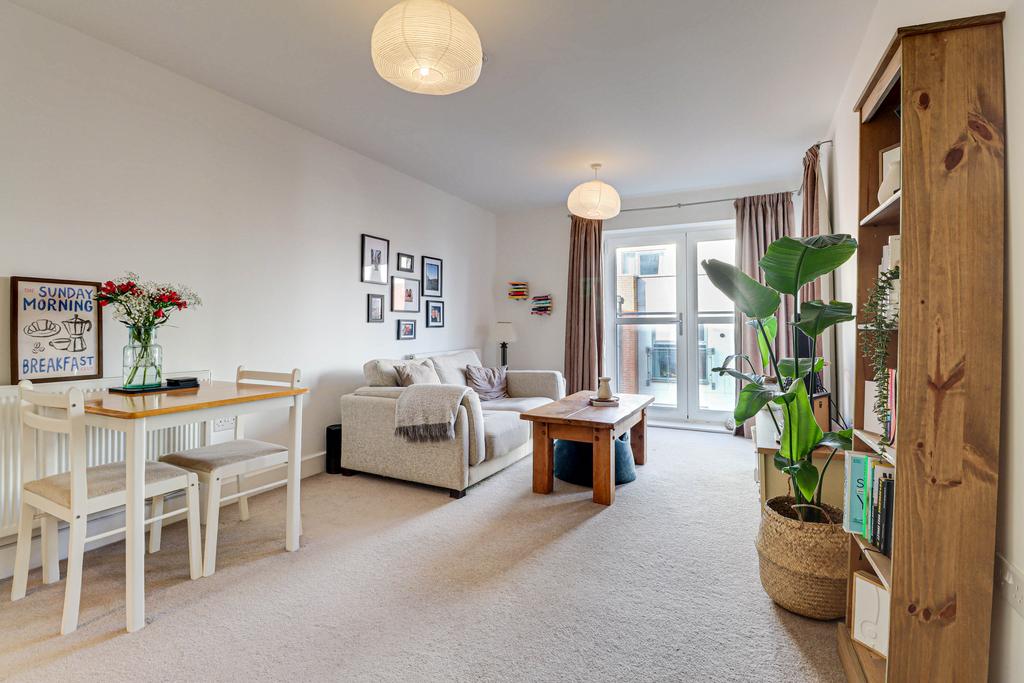 Living/Dining Room