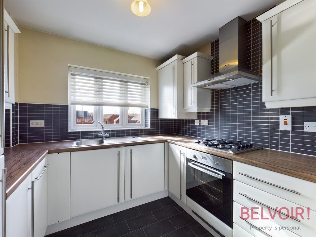 Burtree Drive, Norton le Moors... 2 bed flat £625 pcm (£144 pw)