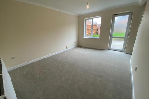 2 bedroom terraced house to rent, The Chesters, Westlea, Swindon, SN5