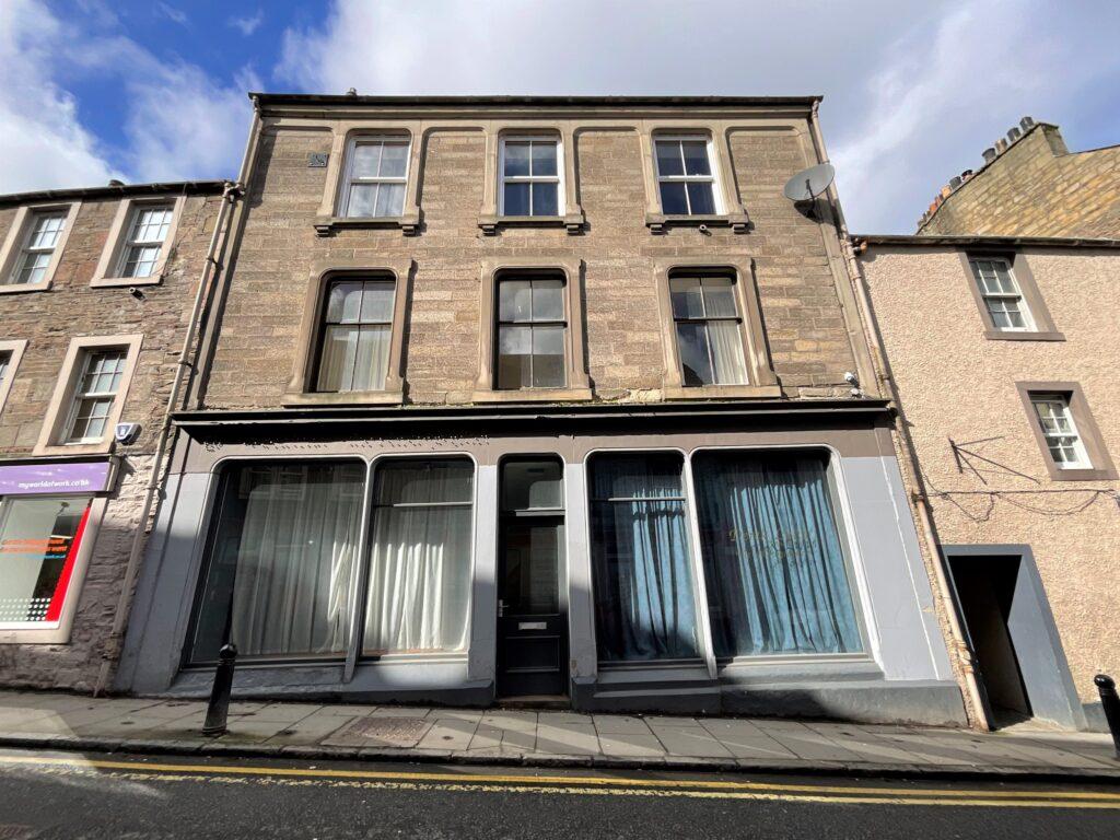 10 Howegate, Hawick TD9 0AB Property for sale £85,000