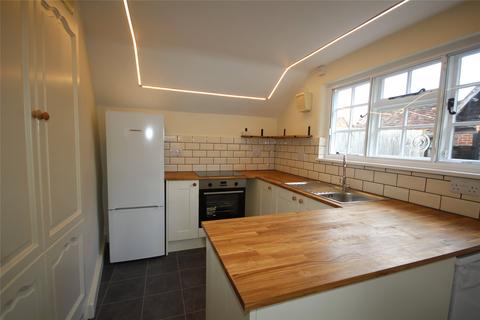 2 bedroom terraced house to rent, Germain Street, Chesham, HP5