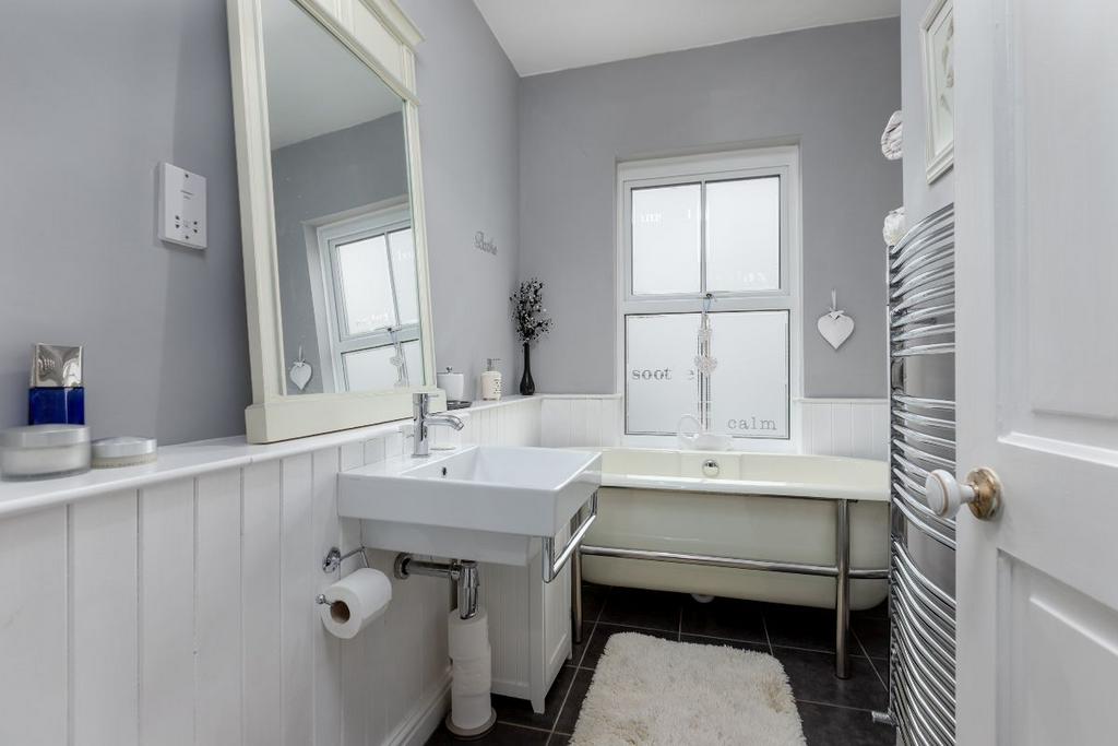 Family bathroom