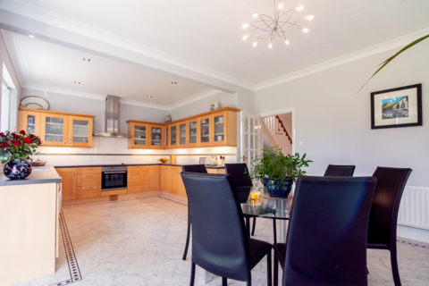 89 Abbey Road, Darlington, DL3 8ND
