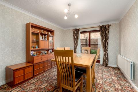 6 Lauriston Close, Darlington, DL3 8TU