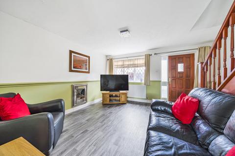 3 bedroom end of terrace house for sale, Rochester Gardens, Leeds, West Yorkshire, LS13