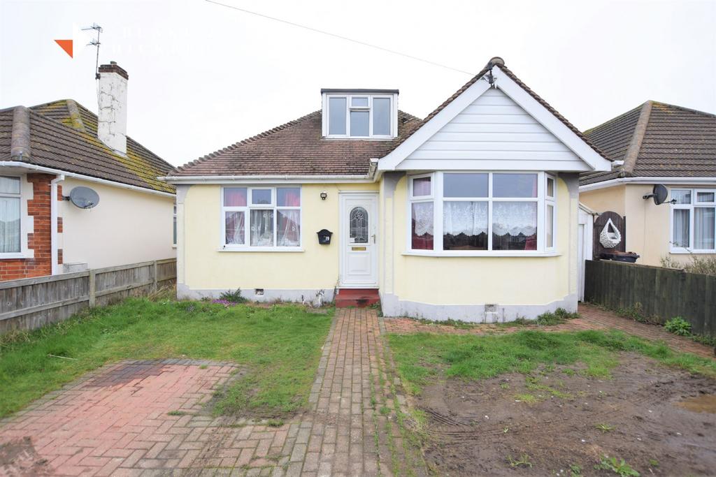 Windsor Avenue, ClactononSea 2 bed detached bungalow for sale £230,000