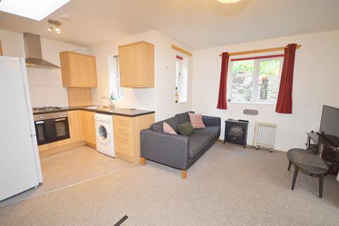 2 bedroom flat to rent - Lower Street, Pulborough, RH20