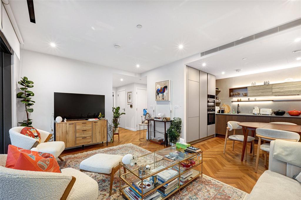 Kitchen/Reception