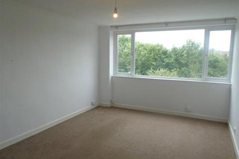 2 bedroom apartment for sale, Coton Manor, Berwick Road, Shrewsbury, Shropshire, SY1