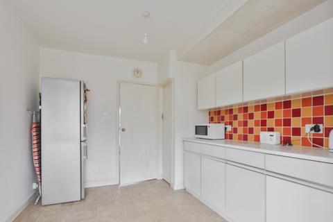 37 Baynard Avenue, Cottingham, HU16 5AB