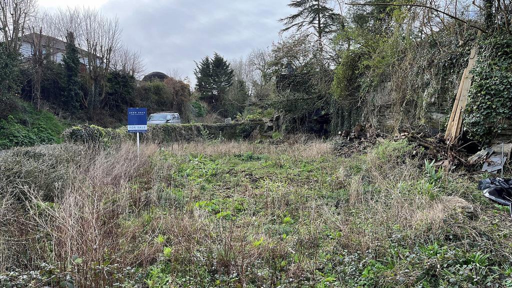 Building Plot at Trevanion, Wadebridge House £150,000