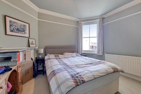 2 bedroom apartment for sale, Queens Club Gardens, W14