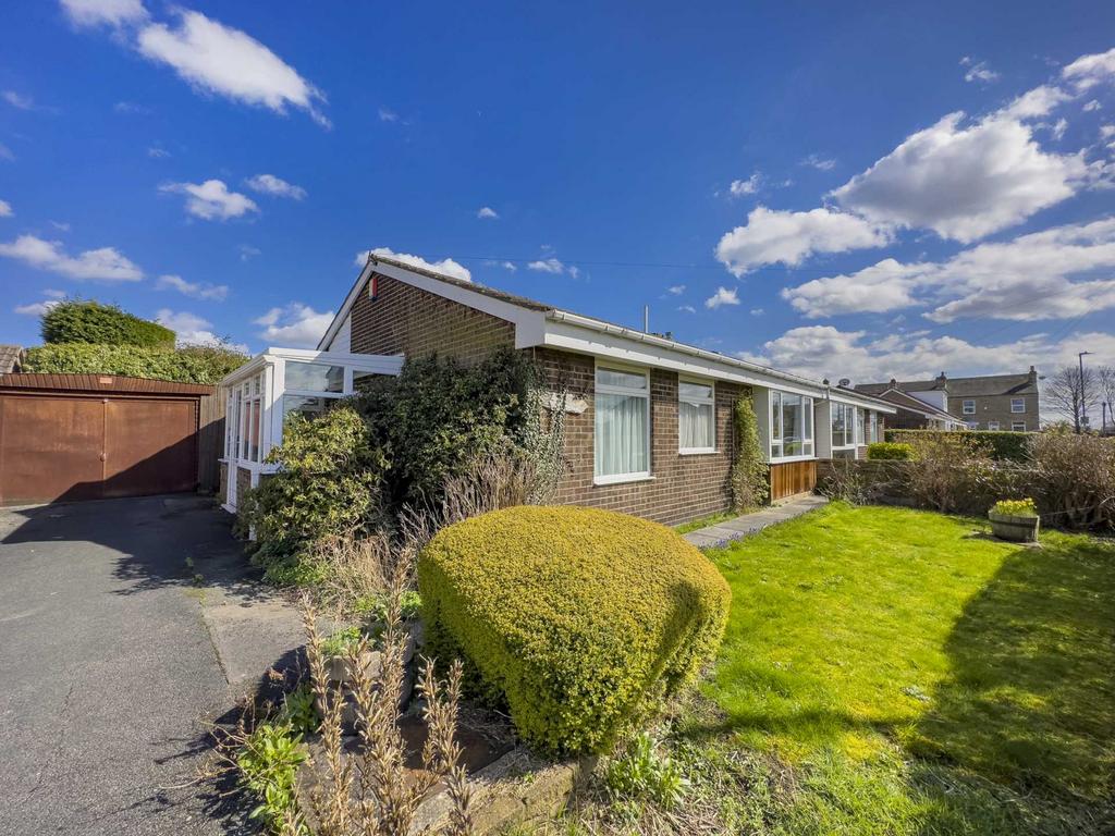 Ashfield Road, Birstall 2 bed semidetached bungalow for sale £220,000