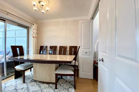 1 Field Close, Malinslee, Telford, TF4 2EH