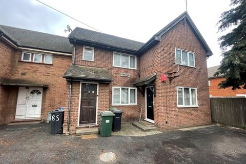 85d Dock Road, Tilbury, RM18 7BX