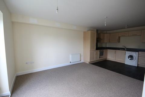 2 bedroom flat to rent, Main Road, Far Cotton, Northampton, NN4