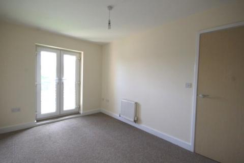 2 bedroom flat to rent, Main Road, Far Cotton, Northampton, NN4