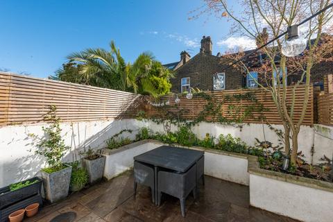 20 Ravensworth Road, London, NW10 5NR