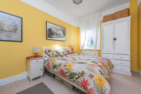 20 Ravensworth Road, London, NW10 5NR