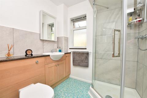 7 Millview Close, Reigate, RH2 0JD