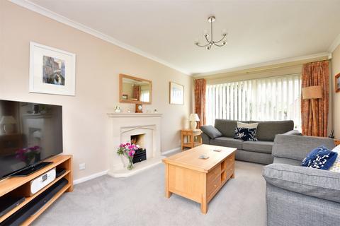 7 Millview Close, Reigate, RH2 0JD