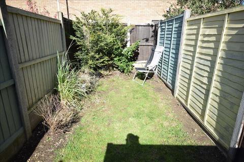 72 Henniker Gate, Chelmsford, CM2 6SB