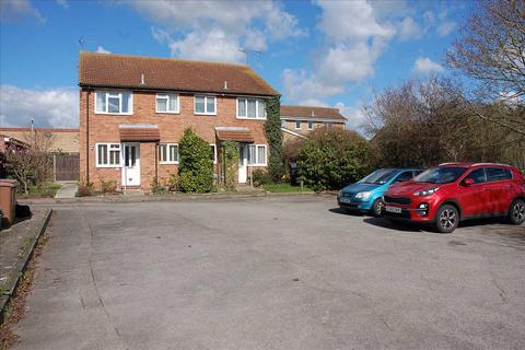 72 Henniker Gate, Chelmsford, CM2 6SB