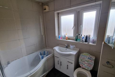 45 Lockton Close, Manchester, M1 7JG