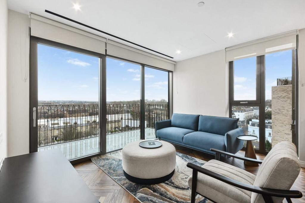 Kings Road Park, SW6 2 bed apartment £4,225 pcm (£975 pw)