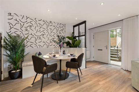 2 bedroom mews to rent, The Mews, Linden Close, Tunbridge Wells, Kent, TN4