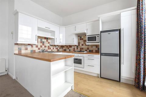 17 Lion Mills, London, E2 7ST
