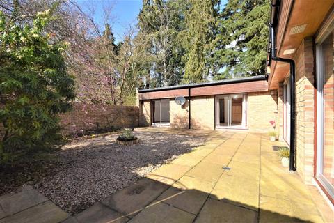 2 bedroom bungalow to rent, Springbank, Main Street , Perth, Perthshire, PH2 7HQ