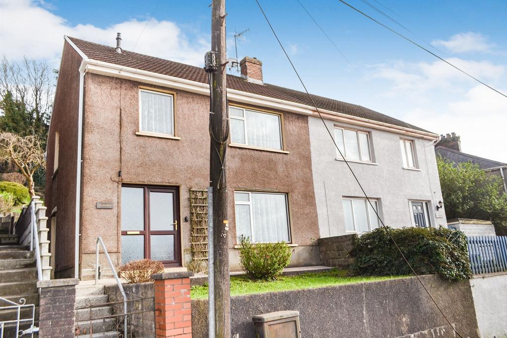 Highbury Dyffryn Road, Port Talbot, Neath Port Talbot. SA13 2UH 3 bed