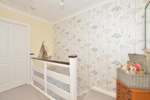 75 Broadmark Lane, Rustington, Littlehampton, BN16 2JA