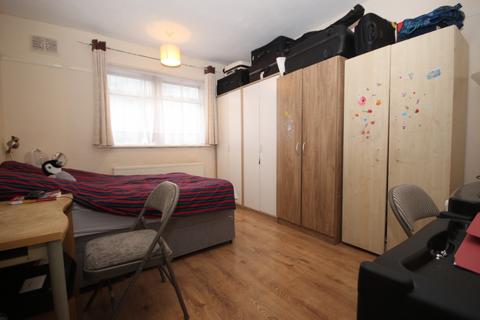 2 bedroom maisonette for sale, Riverside Gardens, Wembley, Middlesex HA0