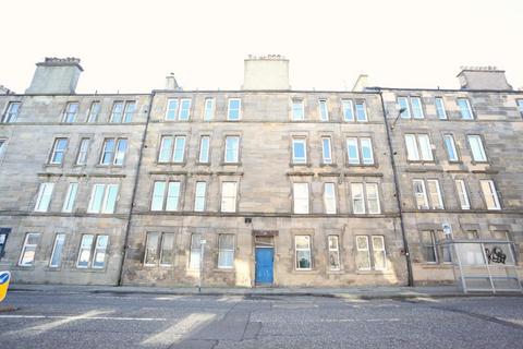 1 bedroom flat to rent, Broughton Road, Broughton, Edinburgh, EH7