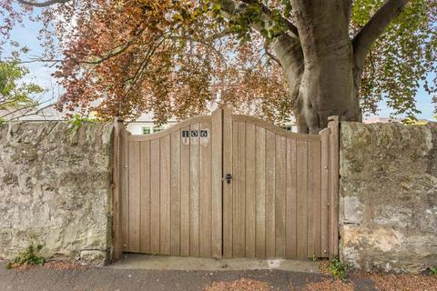 4 bedroom detached house to rent, Whitehouse Road, Edinburgh, EH4