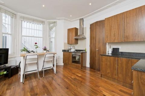 2 bedroom flat to rent, Castletown Road, London, Greater London, W14