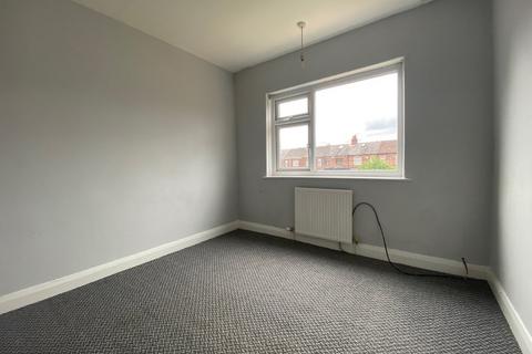 3 bedroom terraced house to rent, Cranbrook Avenue, Hull, East Yorkshire, HU6