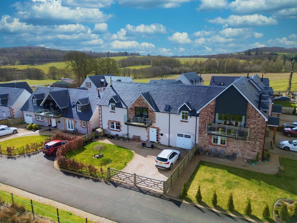 Croy Buchanan Steadings, Killearn, Glasgow, Stirlingshire, G63 9QU 3