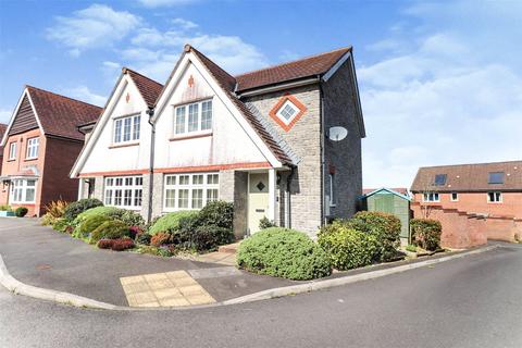 17 Bray Road, Holsworthy, EX22 6FJ