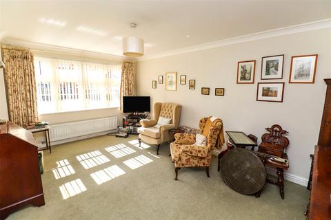 17 Bray Road, Holsworthy, EX22 6FJ