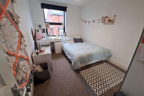 undefined, Clarendon Road, Leeds