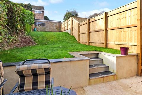 2 Bowland Close, Paignton, TQ4 7RT