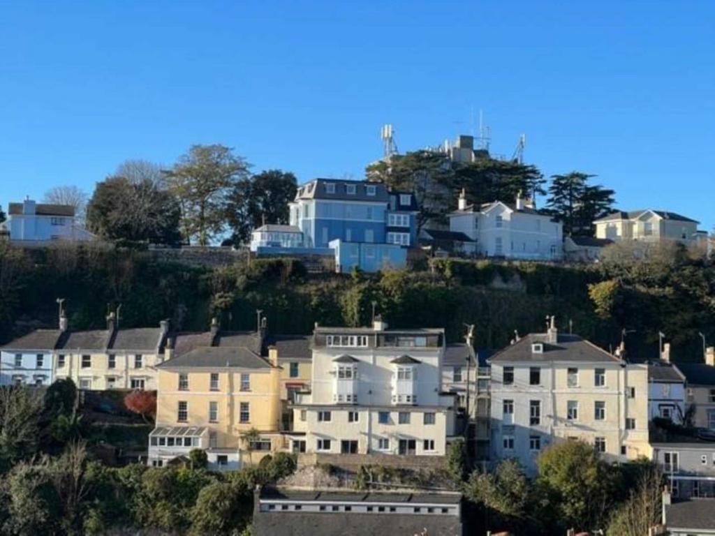 Warren Road, Torquay TQ2 12 bed block of apartments for sale £850,000