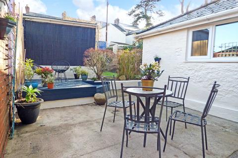 1 Whitstone Road, Paignton, TQ4 6EY