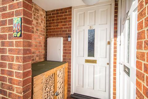 20 Derwent Close, Amersham, HP7 9PG