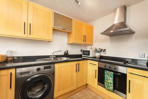 20 Derwent Close, Amersham, HP7 9PG
